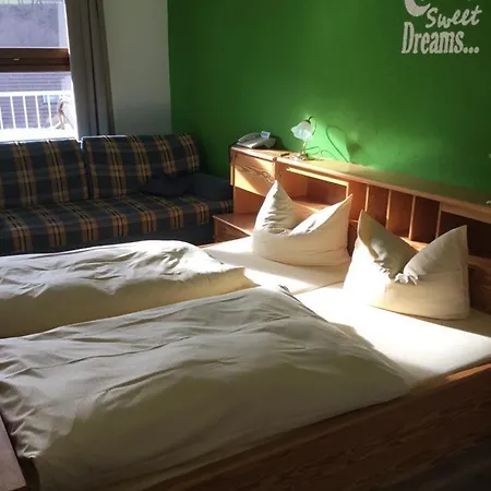 Hotel Landhotel Zur Wegelnburg